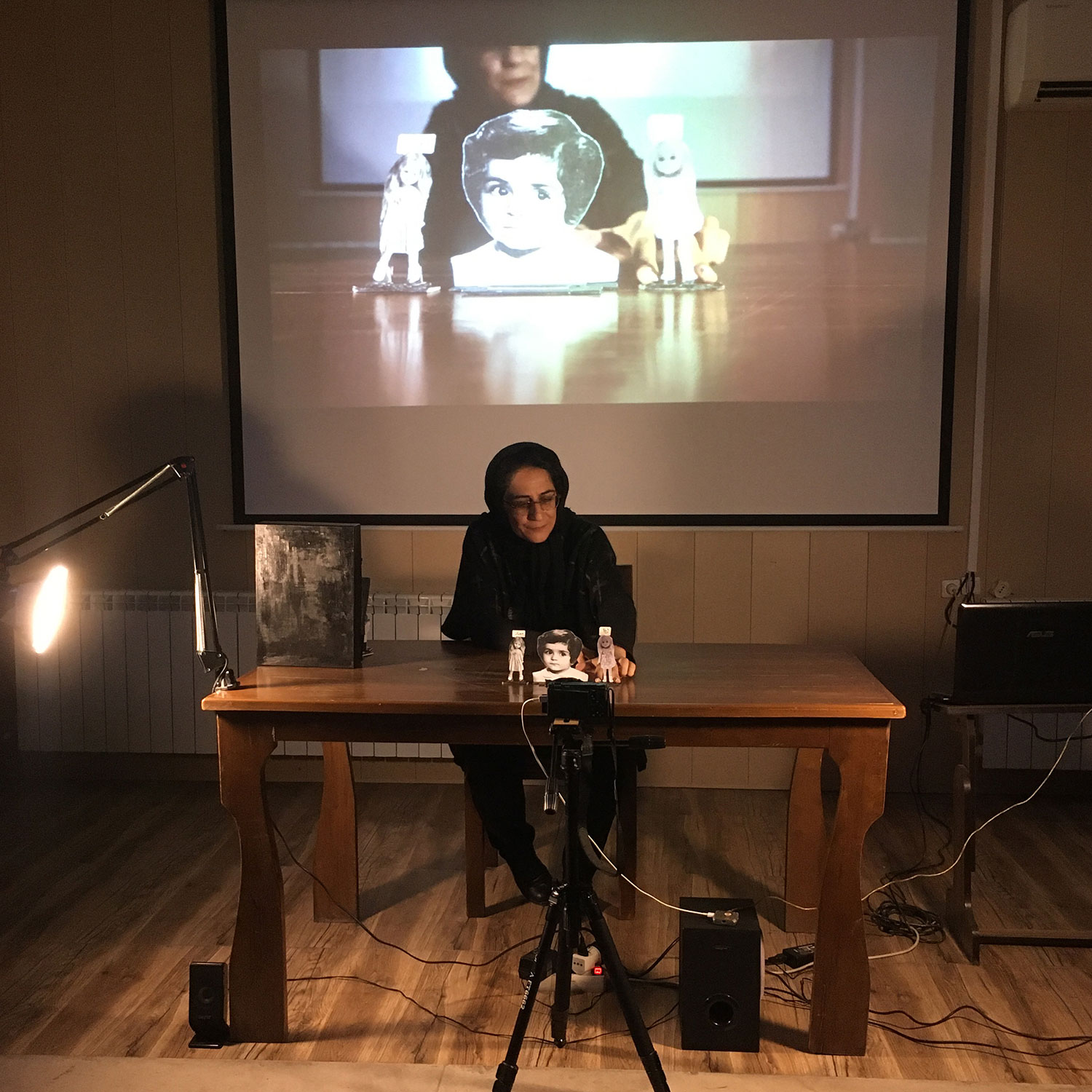 Paper Memoirs Workshop, a puppet theatre